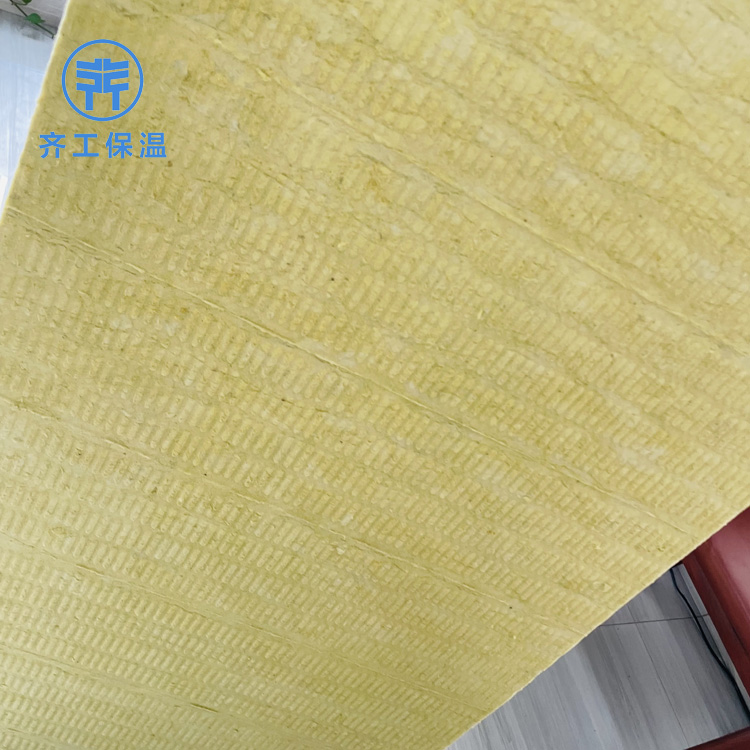 聚氨酯復合保溫板